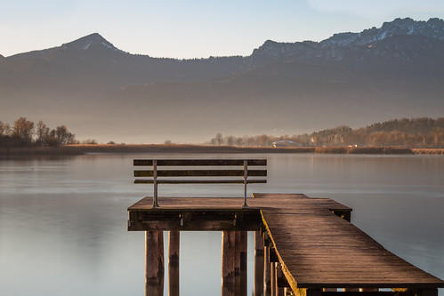 prien sunrise chiemgau 6d bavaria canon 135mm chiemsee rimsting bayern germany de mountains alps berge heimat home lake see ngc bench jetty dawn landscape nature