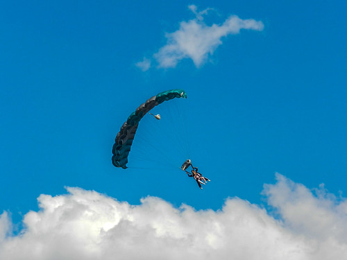 sky skydiving mexico fun landing tandem adrenaline cuautla