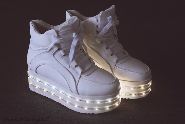 led platform shoes