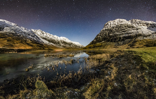 snow night stars scotland highland d750 moonlight loch lochachtriochtan glancoe