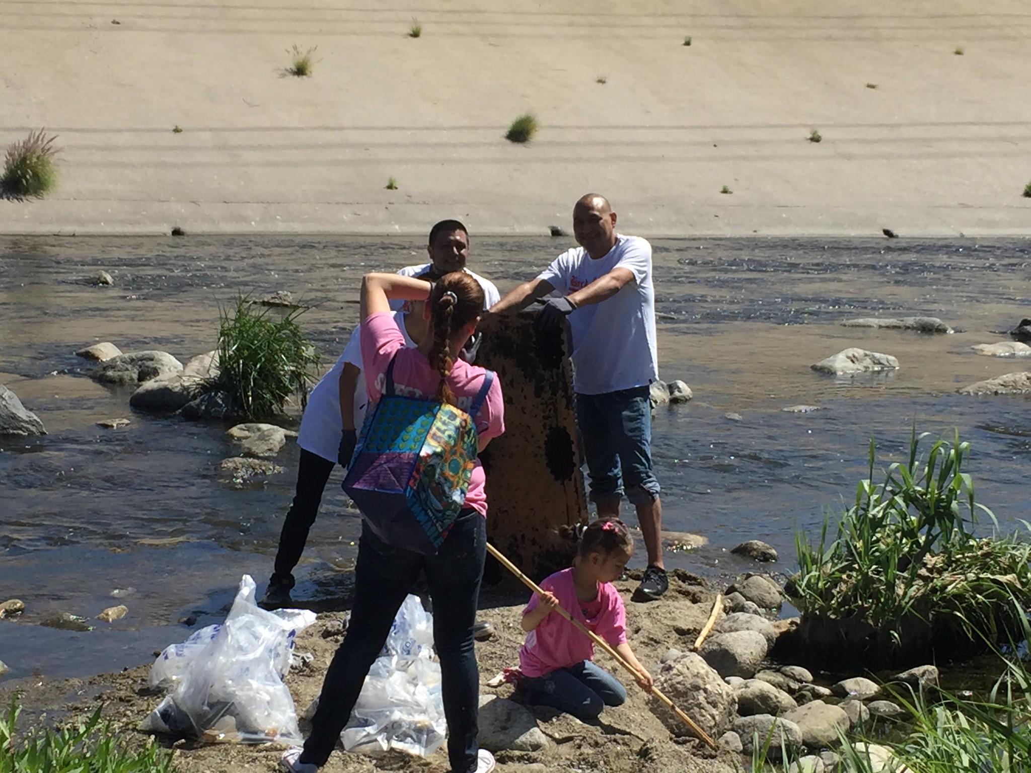 LA River cleanup
