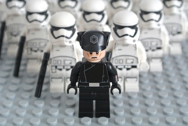 Lego Star Wars First Order général 5004406 polybag DISNEY Nouveau//Neuf dans sa boîte