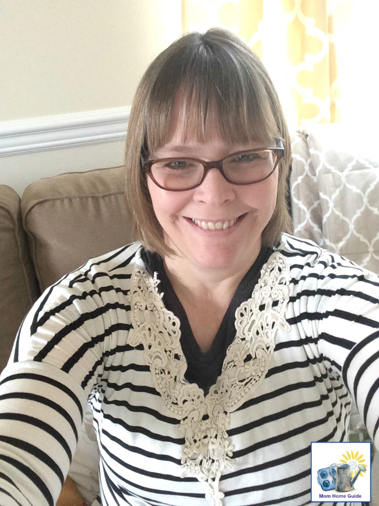 black-white-striped-shirt-crochet-v-neck-mom-home-guide-new