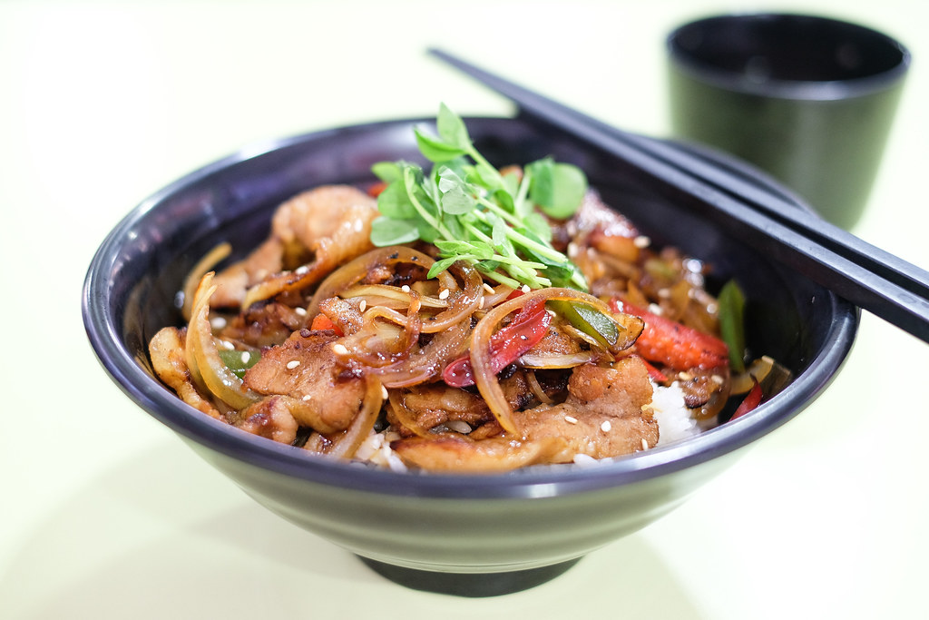 Fancy Hawker Food: Kitchen @ Work's Yaki Niku Don @ Ci Yuan Hawker Centre