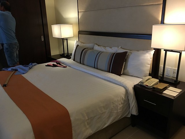 large bed,  Room 367