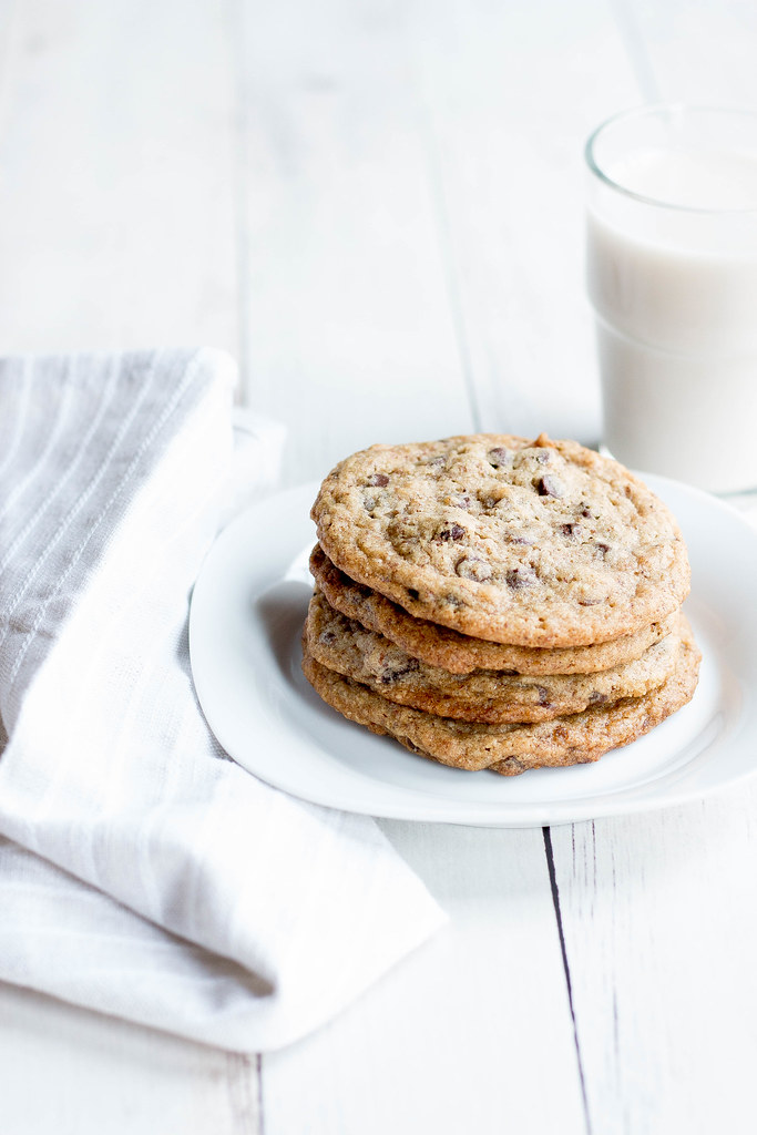 Chocolate Chip Cookies // Dates + Almond Flour