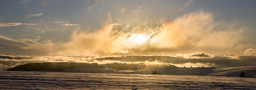 gersfeldrhön hessen deutschland clouds rhön winter snow sunset landscape mist fog haze