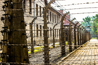 Alambrado en Auschwitz I