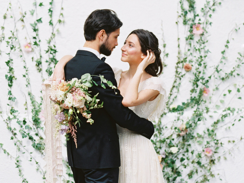 Spanish style wedding shoot | photo by Elena Pavlova | Fab Mood - UK wedding blog #weddinginspiration
