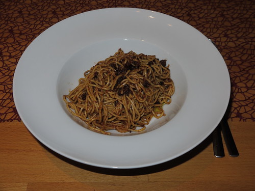 Spaghetti mit pesto rosso