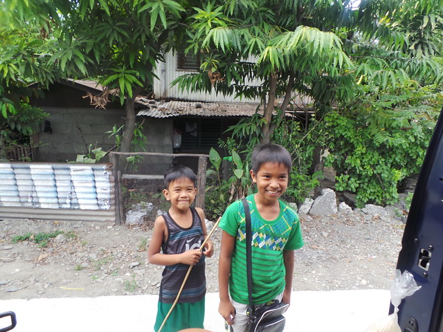 Child vendors, Pangasinan