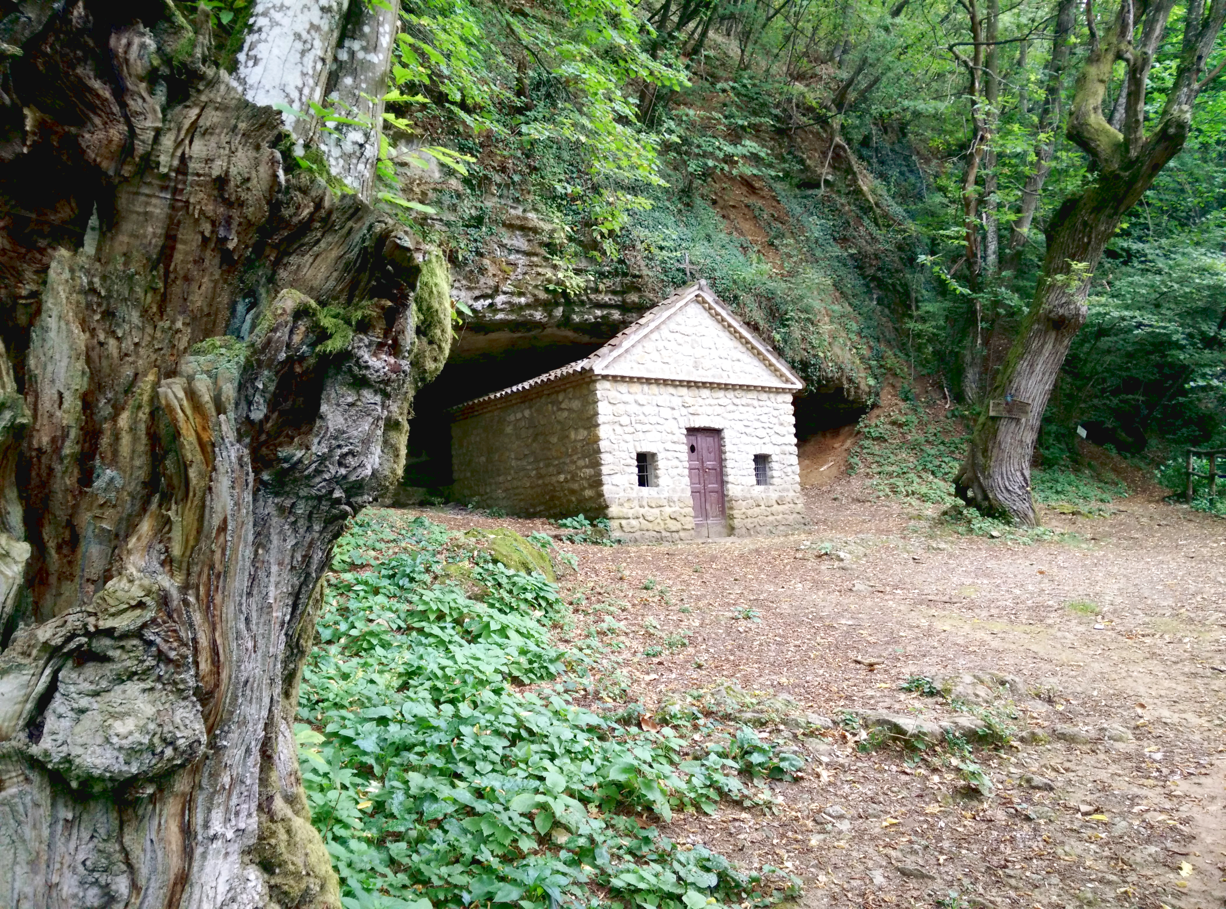 Grotte di San Ponzo - Cappella dell'Eremo