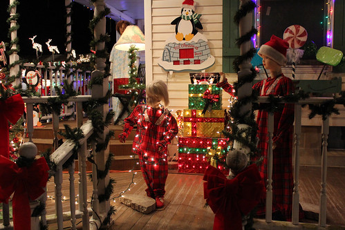 christmas decorations mannequin illinois litchfield