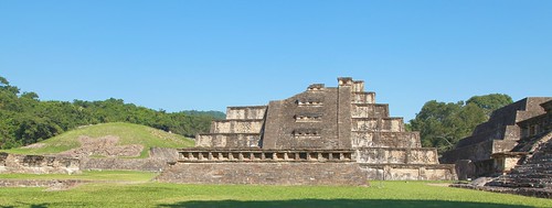 architecture mexico arquitectura ancient ruins pyramid el veracruz zona tajin piramide prehispanic piramid prehispánica arqueológica
