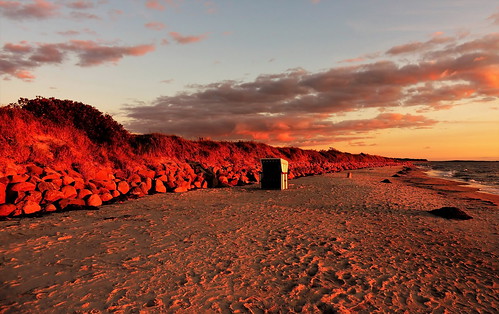 red rot strand sand steine hiddensee strandkorb neuendorf sonnenlicht inselrügen ostesee
