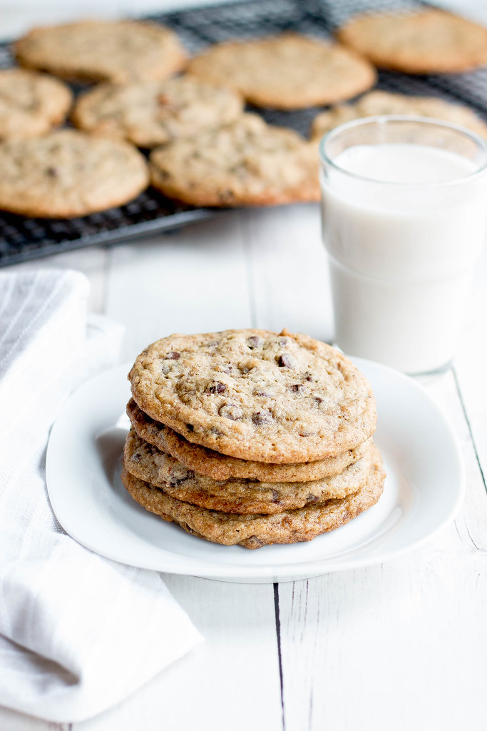 Chocolate Chip Cookies // Dates + Almond Flour