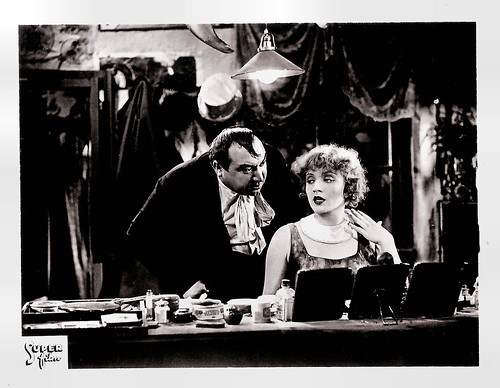 Kurt Gerron and Marlene Dietrich in Der blaue Engel (1930)