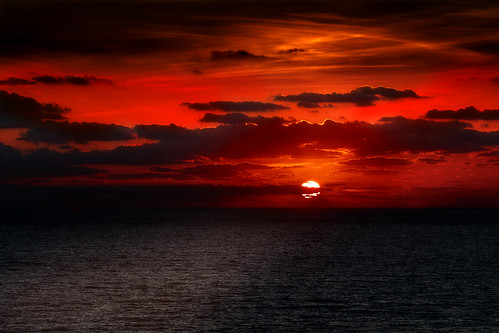 dawn red sky clouds serene outdoor sea seaside landscape ocean shore water beach cloud sunset dusk