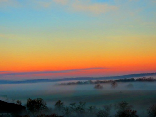 sun sunrise mistandfog nebel nebelbänke colorful waldhausen tübingen eagle1effi schönbuchrand alleenweg jakobsweg pano panorama rural vivid hdr sx60best sx60