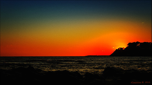 sunset sun colors soleil couleurs coucherdesoleil colourspectrum sealandscape paysagemarin nikond700 alcosinus spectrelumineux universeofphotography