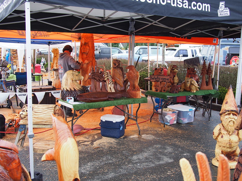 Eagle Festival Country Carvers Chainsaw Carving Show