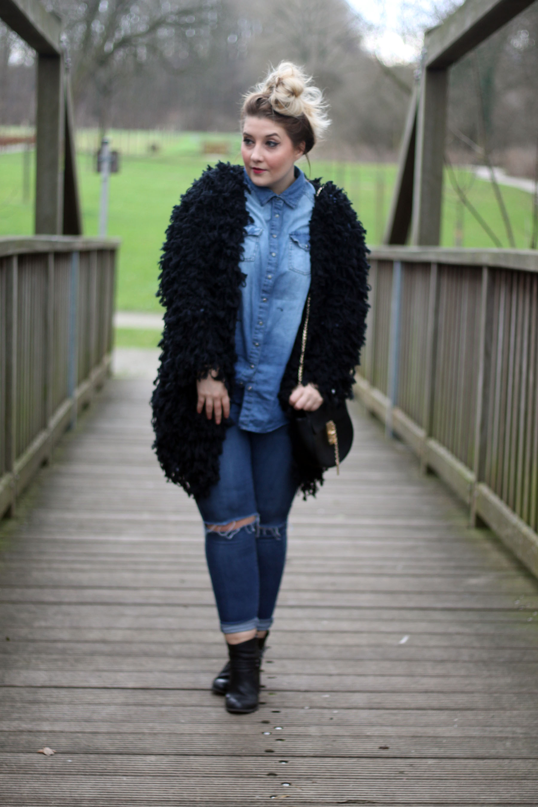 outfit-modeblog-fashionblog-deutschland-outfit-kombinieren-jeansbluse