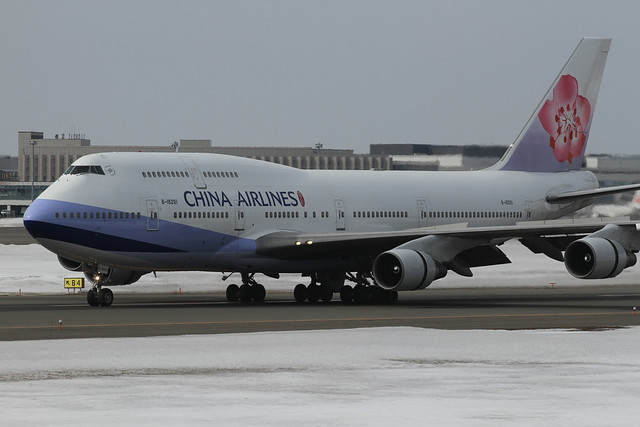 China Airlines B-18201