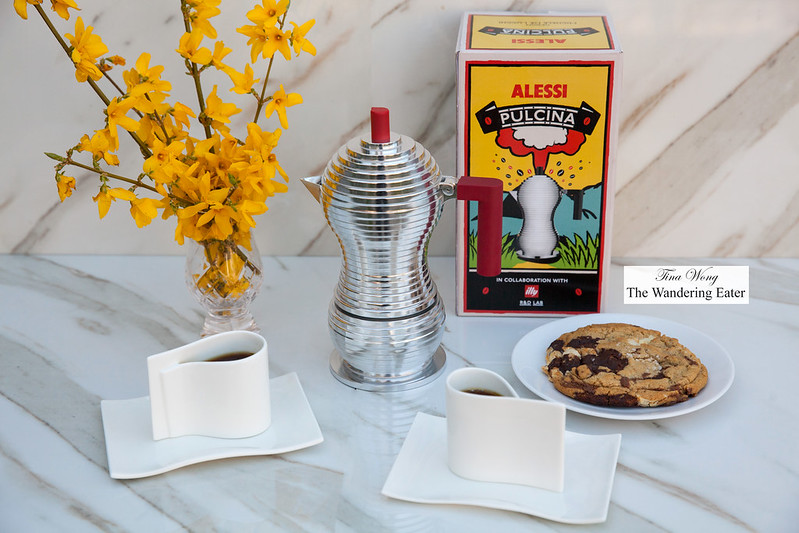 Alessi Pulcina Espresso Pot and E-LI-LI cups
