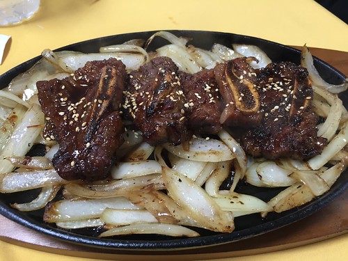 Korean BBQ beef served on sizzling onions