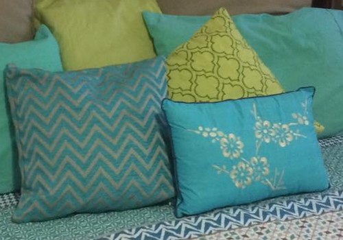 do closeup of cushions