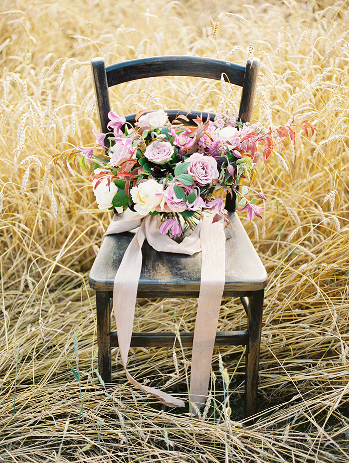 Autumn bridal bouquet | Photo by Igor Kovchegin | Fab Mood #bouquet