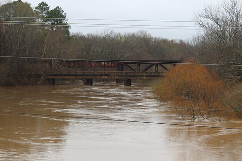 flooding rivers highwater