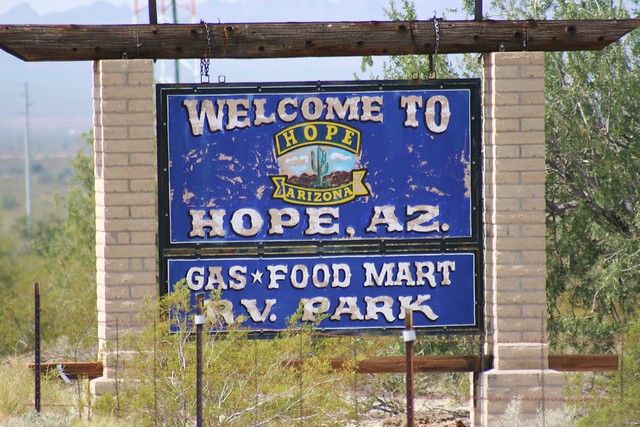 Entering Hope, AZ