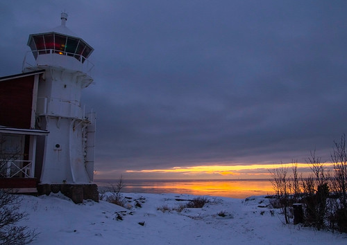winter sunset sea sky lighthouse seascape nature clouds suomi finland landscape coast colours outdoor horizon january balticsea shore pori tamronspaf1750mmf28xrdiiildasphericalif