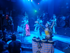Thai Music Live Morlam Sing Dancers Performance Concert (C)