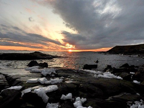 sunset sea seascape ice water rock finland island evening helsinki baltic suomenlinna