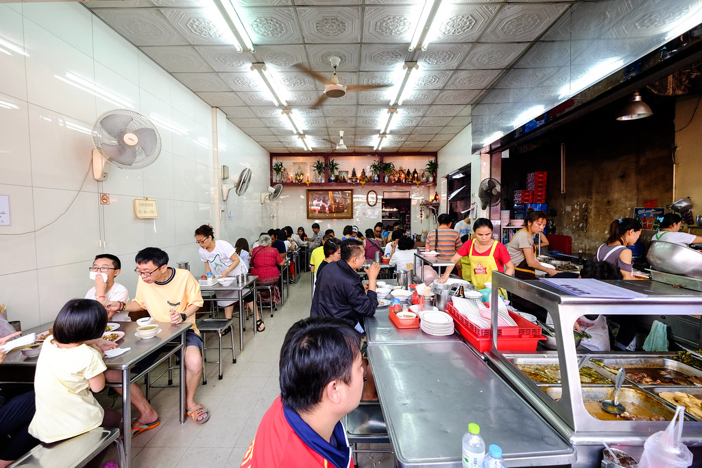 Chinatown Bangkok Food: Nai-Ek Roll Noodles