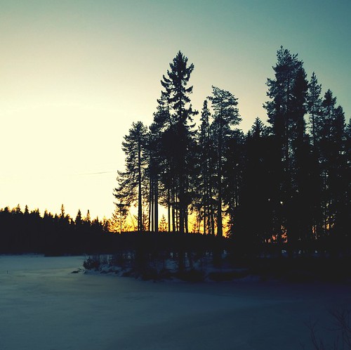 winter sunset lake cold frozen kainuu