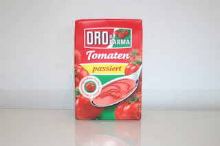 08 - Zutat passierte Tomaten / Ingredient sieved tomatoes