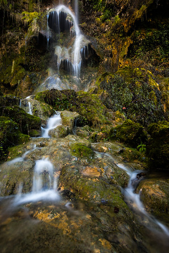 water waterfall agua eau stream cascade roquefort torrent pyrénées pirineos géologie lavelanet airège