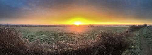 uk england sunrise frost frosty wansford