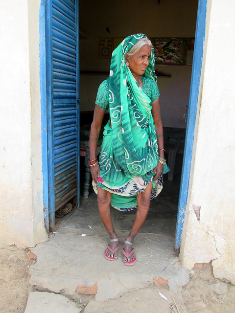 किसमतिया पत्नी सीता ठाकुर नीरूइयादामर गाँव