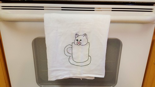 IC4 - kitchen - cat tea towel