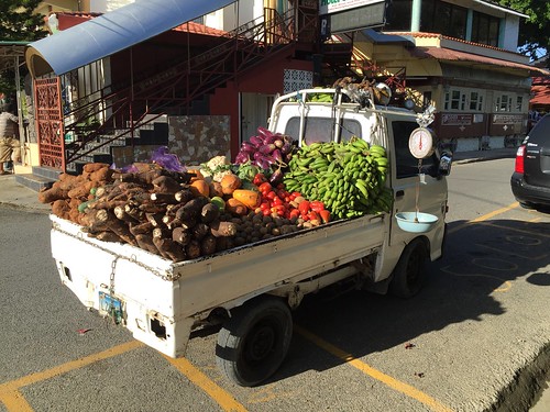 Mobile Vegetable Market / Mobiler Gemüsemarkt