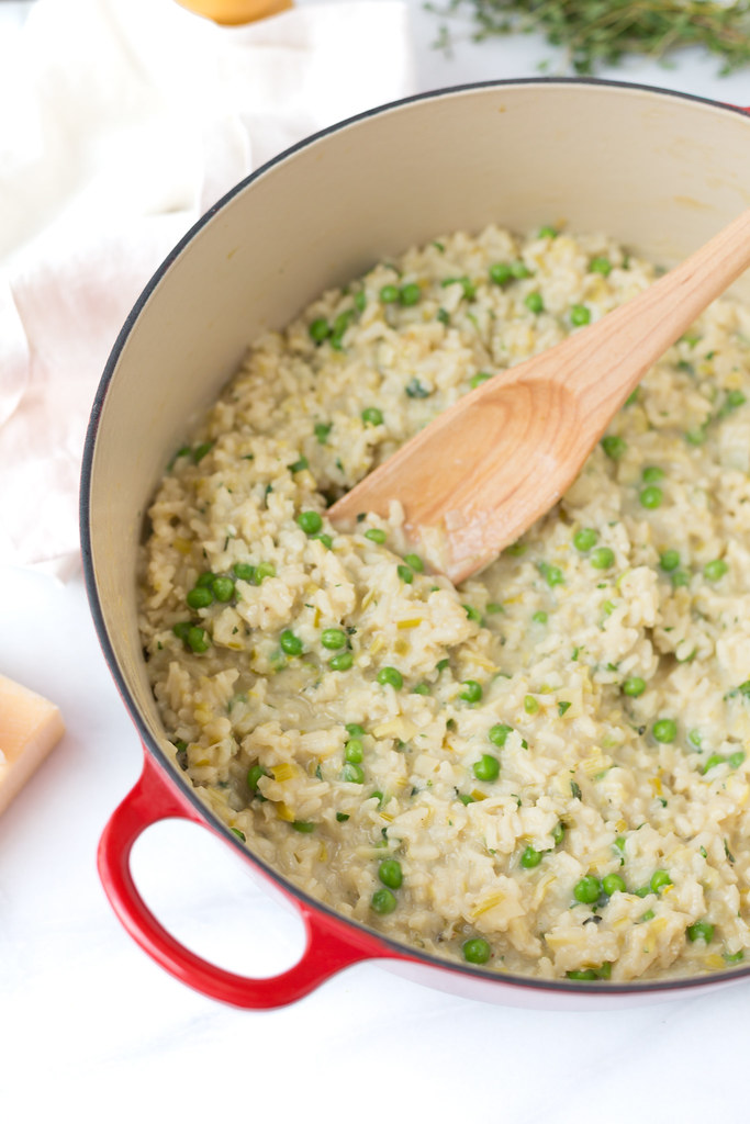champagne and leek risotto in pot
