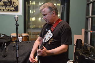 The Sharp Things live on WFMU