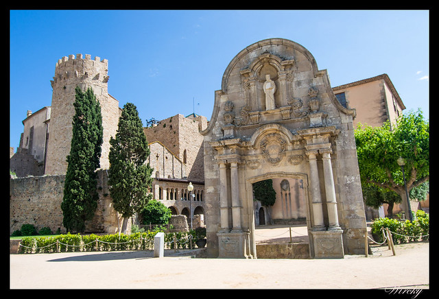 Girona Tossa de Mar Sant Feliu de Guíxols Ampuriabrava - Arco de San Benito