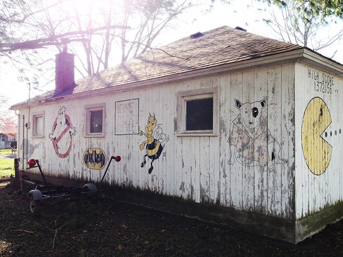 franklin illinois mural folkart pacman batman ghostbusters honeynutcheerios spudsmckenzie