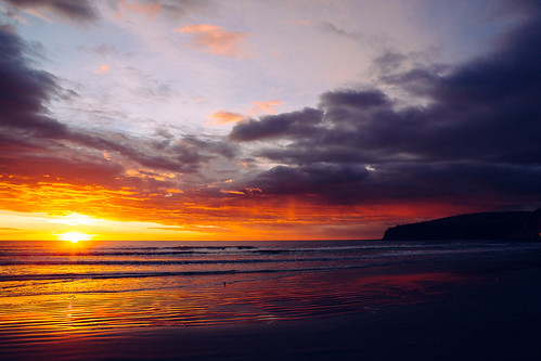 ocean sea newzealand beach clouds sunrise canon island evening coast sand pacificocean coastline catlins jacksbay jacksisland canoneos5dmarkiii jacksbayretreat