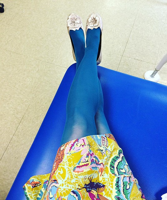 #ootd: butterfly skirt, teal tights and gold shoes. 💙